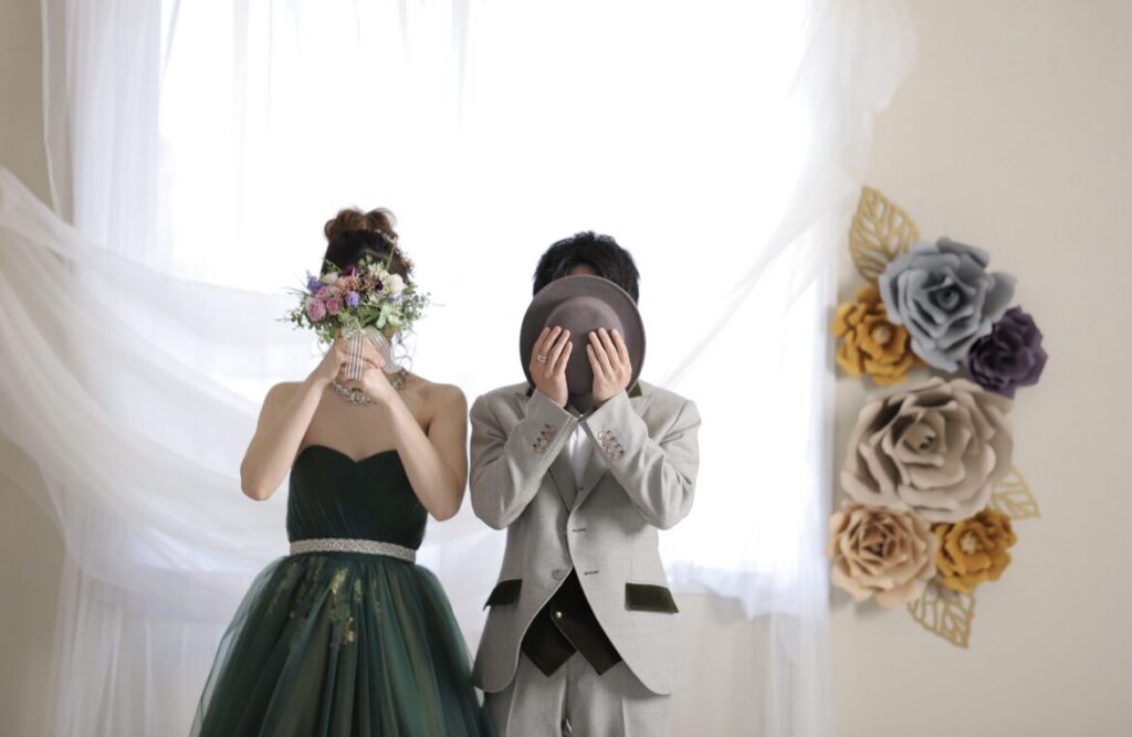 洋装_フォトウェディング・結婚式前撮り_フォトスタジオワタナベ(渡辺写真館)京都木津川店_木津川市・精華町・京田辺市_特徴